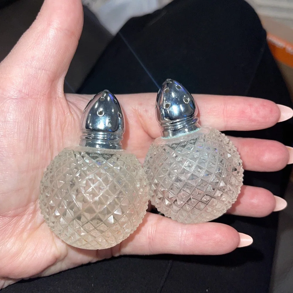 Kristallglas Handgeschliffen Cut Glass Salt and‎ Pepper Shakers West Germany